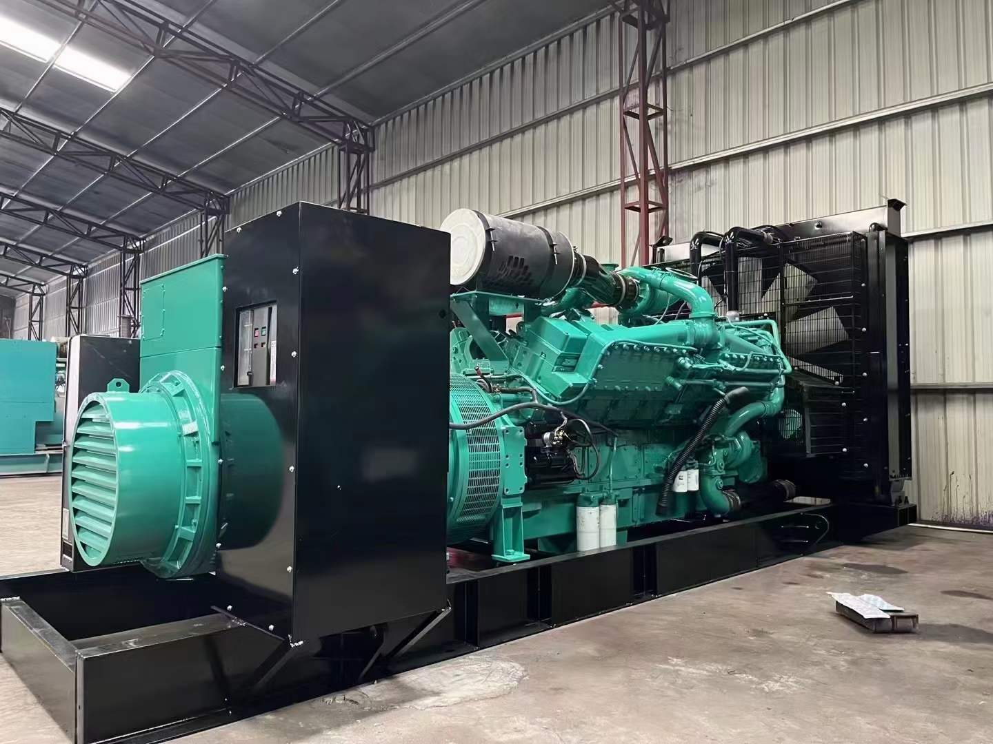 紫阳如何降低 800kW 柴油发电机输出电流的波动？